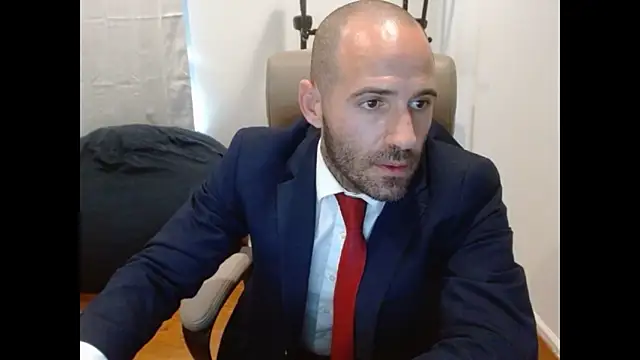 Snapshot of TheNakedPreacher chatting on 01.11.26 TheNakedPreacher online show from 01.11.26