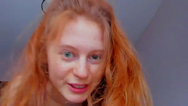 Fire Luna online show from 12.11.24