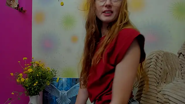 Fire Luna online show from 09.18.25