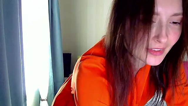 LilyXSky online show from 10.13.25