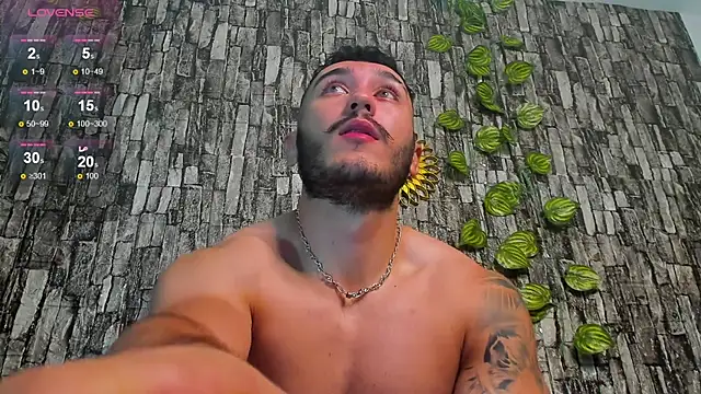 Snapshot of Zionmattis chatting on 03.12.25 Zionmattis online show from 03.12.25