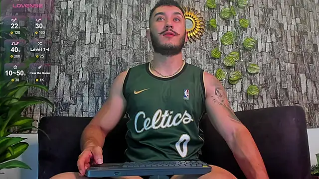 Snapshot of Zionmattis chatting on 03.15.25 Zionmattis online show from 03.15.25