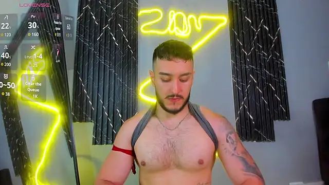 Snapshot of Zionmattis chatting on 09.30.25 Zionmattis online show from 09.30.25