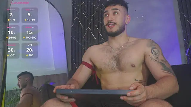 Snapshot of Zionmattis chatting on 01.08.26 Zionmattis online show from 01.08.26