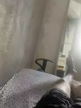 Snapshot of Juliano69xv chatting on 02.08.25 Juliano69xv online show from 02.08.25