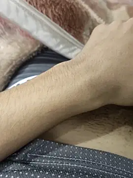 Snapshot of Juliano69xv chatting on 10.26.25 Juliano69xv online show from 10.26.25