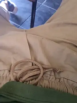 Snapshot of Juliano69xv chatting on 11.26.25 Juliano69xv online show from 11.26.25