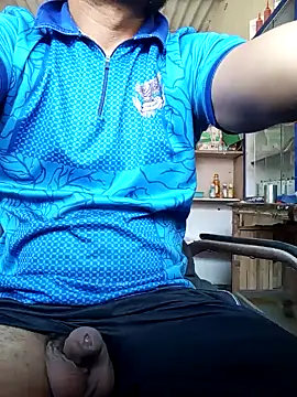 Snapshot of Priynkarani chatting on 02.20.26 Priynkarani online show from 02.20.26