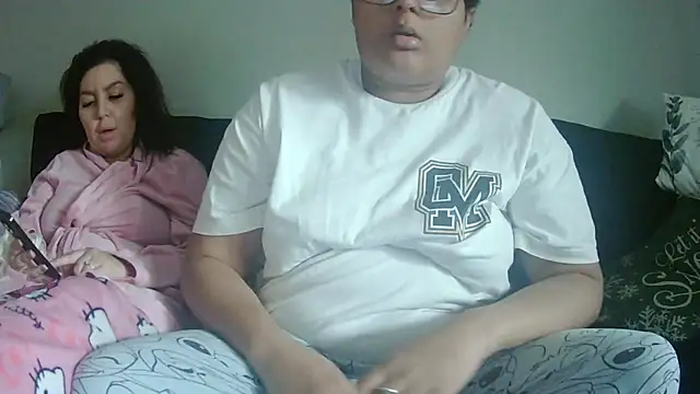 Snapshot of vanilla_chocolate23 chatting on 11.24.25 vanilla chocolate23 online show from 11.24.25