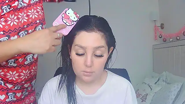 Snapshot of vanilla_chocolate23 chatting on 12.16.25 vanilla chocolate23 online show from 12.16.25