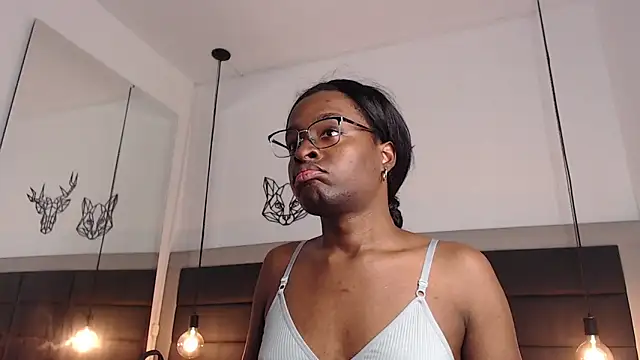 candy lovee69 online show from 06.19.26