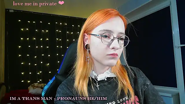 Snapshot of Honelin chatting on 01.20.25 Honelin online show from 01.20.25