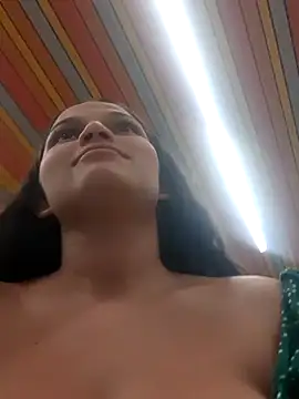 Snapshot of girl_milk1 chatting on 12.06.24 girl milk1 online show from 12.06.24