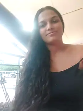 Snapshot of girl_milk1 chatting on 02.04.25 girl milk1 online show from 02.04.25