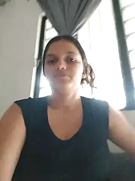 Snapshot of girl_milk1 chatting on 02.07.25 girl milk1 online show from 02.07.25