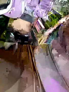 Snapshot of girl_milk1 chatting on 10.24.25 girl milk1 online show from 10.24.25