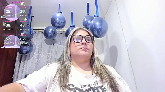 shantal smith9 online show from 11.22.25