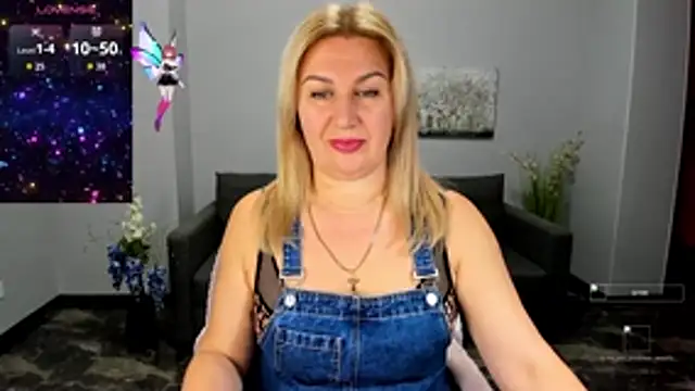 Lili Crossi online show from 10.16.25