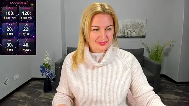 Snapshot of Lili_Crossi chatting on 02.06.26 Lili Crossi online show from 02.06.26