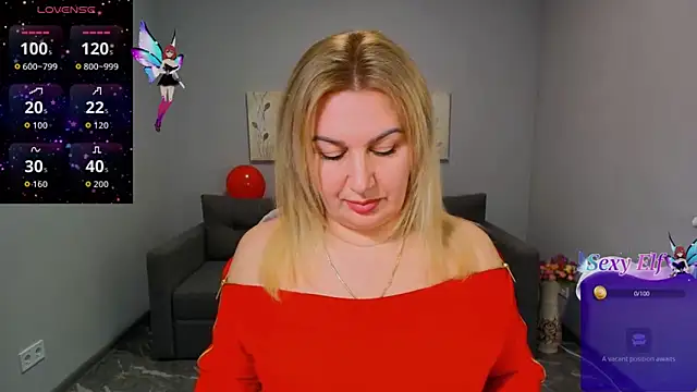 Snapshot of Lili_Crossi chatting on 02.14.26 Lili Crossi online show from 02.14.26