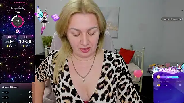 Lili Crossi online show from 04.25.26