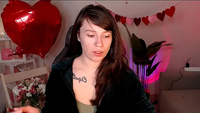 Snapshot of M_Sensual chatting on 04.02.26 M Sensual online show from 04.02.26