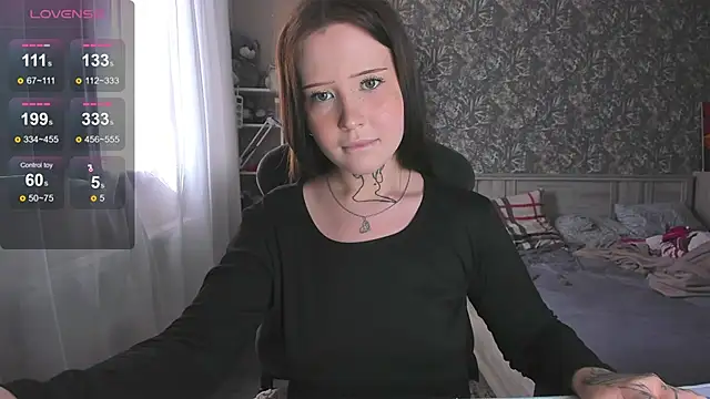 Snapshot of kate8ketee8 chatting on 09.28.25 kate8ketee8 online show from 09.28.25