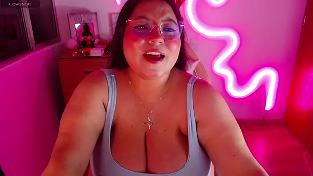 Rebeca charme21 online show from 12.28.24