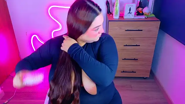 Rebeca charme21 online show from 10.04.25