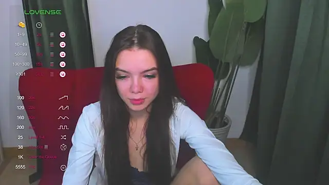 Snapshot of LizaTheButter chatting on 03.21.25 LizaTheButter online show from 03.21.25