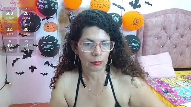Snapshot of sila_bolum chatting on 10.16.25 sila bolum online show from 10.16.25