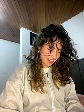 Snapshot of Andi9_ chatting on 10.16.25 Andi9 online show from 10.16.25