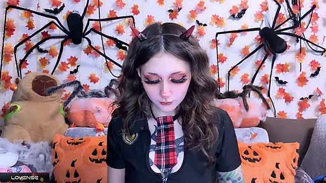  Devill Baby online show from 11.08.25