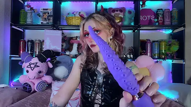  Devill Baby online show from 06.14.26