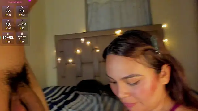 Snapshot of stepcouple_XXX chatting on 03.22.25 stepcouple XXX online show from 03.22.25