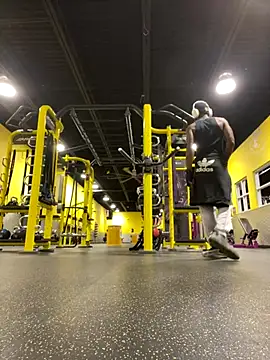 Snapshot of prettyrichie chatting on 11.03.25 prettyrichie online show from 11.03.25