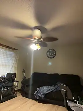 Snapshot of prettyrichie chatting on 02.17.26 prettyrichie online show from 02.17.26