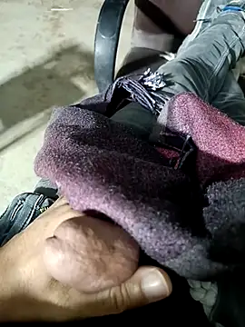 Snapshot of Jcjvkvkvo chatting on 10.28.25 Jcjvkvkvo online show from 10.28.25