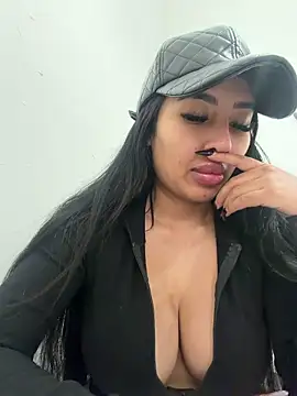 Anily Lovely online show from 02.05.26