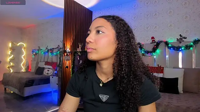 Daphnne tay online show from 01.10.26