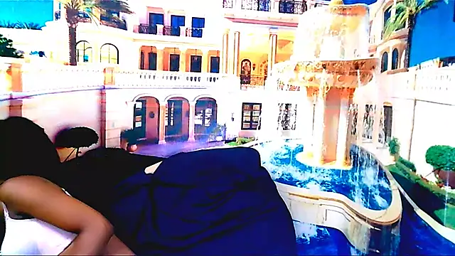 Snapshot of EbonyCreamy69 chatting on 12.11.24 EbonyCreamy69 online show from 12.11.24