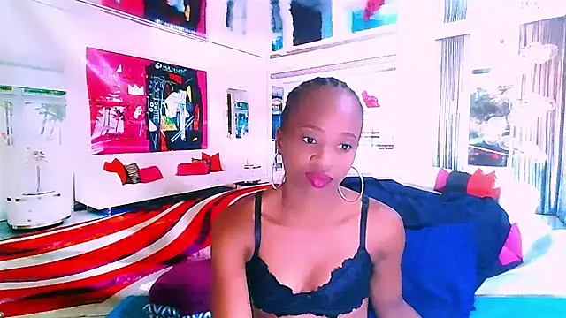 Snapshot of EbonyCreamy69 chatting on 01.10.25 EbonyCreamy69 online show from 01.10.25