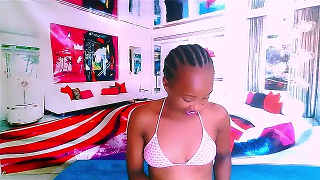 Snapshot of EbonyCreamy69 chatting on 01.13.25 EbonyCreamy69 online show from 01.13.25