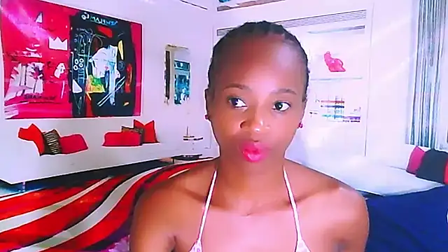 Snapshot of EbonyCreamy69 chatting on 01.18.25 EbonyCreamy69 online show from 01.18.25