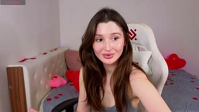 Snapshot of tender_babyy chatting on 02.14.25 tender babyy online show from 02.14.25