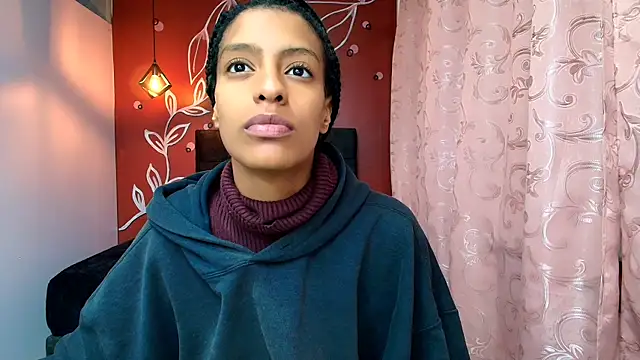 Zia Green online show from 12.18.24