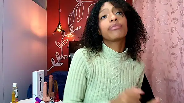 Zia Green online show from 01.21.25