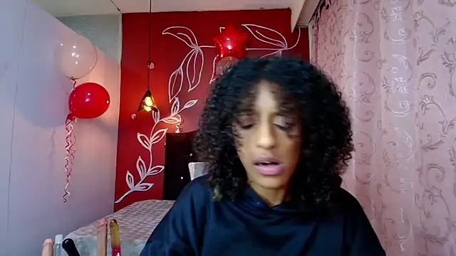 Zia Green online show from 02.19.25