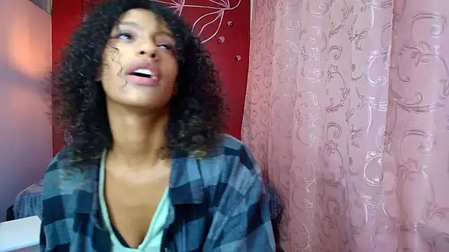 Zia Green online show from 02.27.25