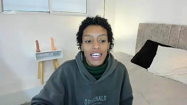 Snapshot of Zia_Green chatting on 06.09.26 Zia Green online show from 06.09.26